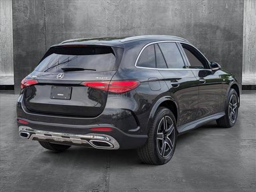2025 Mercedes-Benz GLC 350e Base