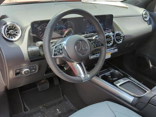 MANUFAKTUR Patagonia Red Metallic 2026 Mercedes-Benz GLA 250 4MATIC