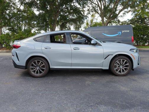 Brooklyn Grey Metallic 2025 BMW X6 xDrive40i