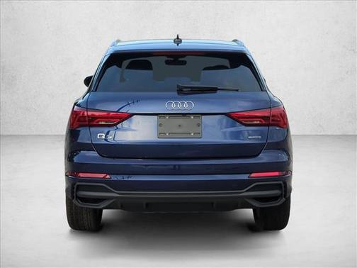 Navarra Blue Metallic 2025 Audi Q3 Premium 45 TFSI S line quattro Tiptronic