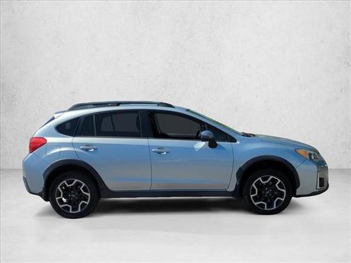 Ice Silver Metallic 2016 Subaru Crosstrek 2.0i Limited