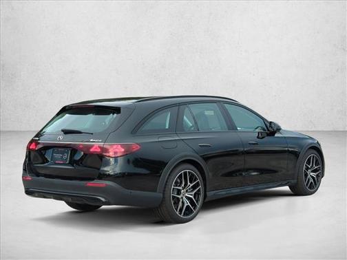 Obsidian Black Metallic 2027 Mercedes-Benz E-Class E 450 4MATIC All-Terrain