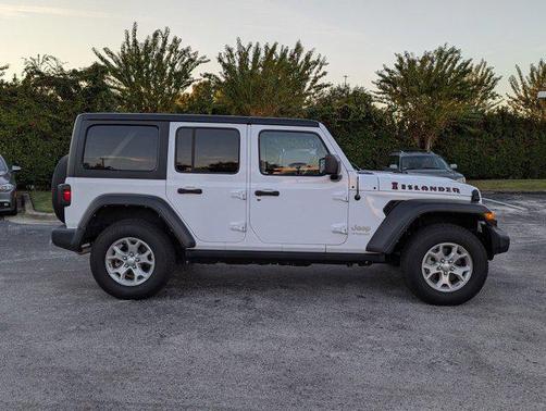 2021 Jeep Wrangler Unlimited Islander 4x4