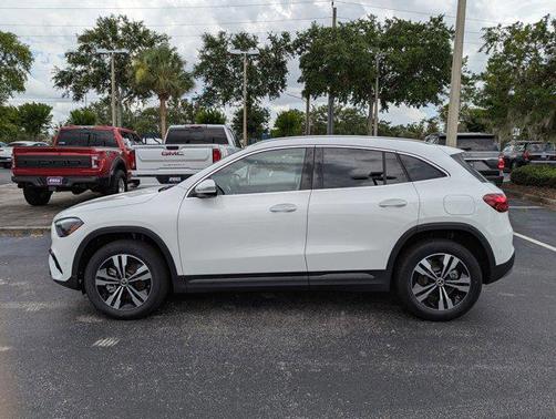 2025 Mercedes-Benz GLA 250 4MATIC