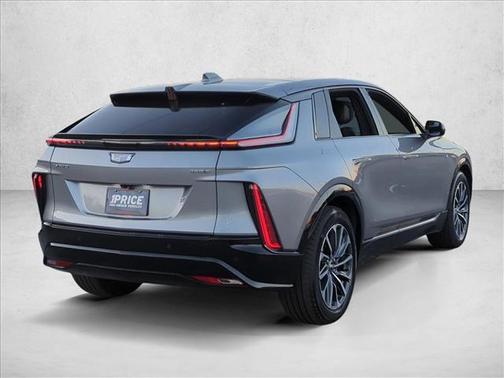 2024 Cadillac LYRIQ Sport