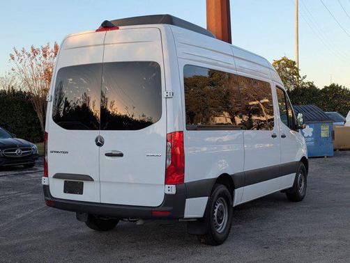 2024 Mercedes-Benz Sprinter 2500 Standard Roof