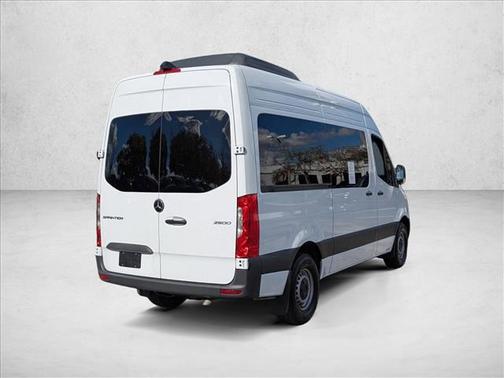 2024 Mercedes-Benz Sprinter 2500 Standard Roof