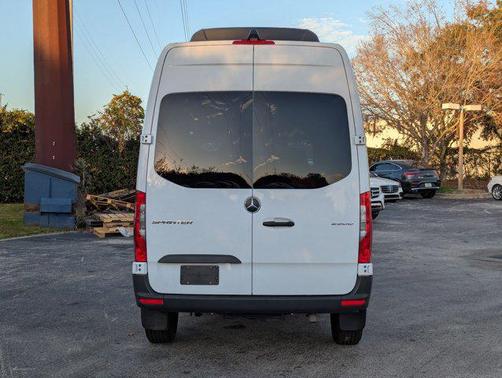 2024 Mercedes-Benz Sprinter 2500 Standard Roof