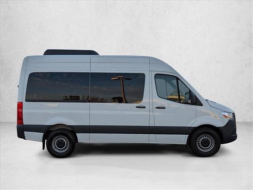 2024 Mercedes-Benz Sprinter 2500 Standard Roof