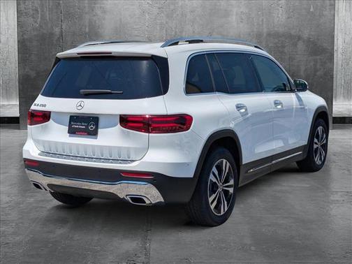 2025 Mercedes-Benz GLB 250 Base