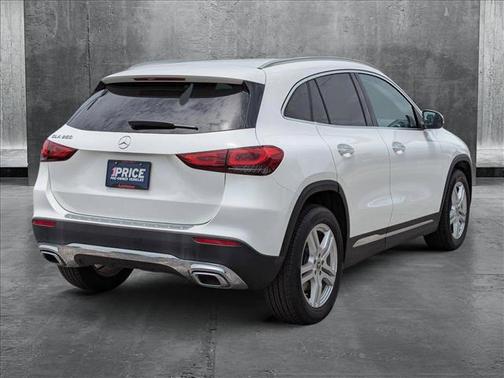 2021 Mercedes-Benz GLA 250 Base 4MATIC