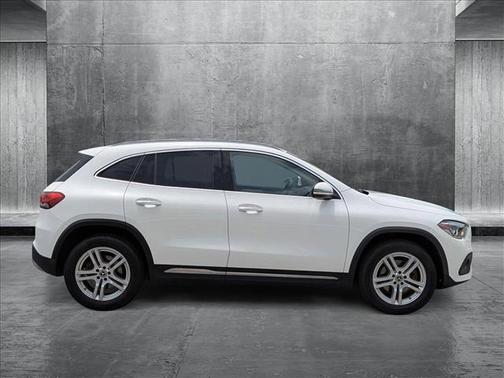 2021 Mercedes-Benz GLA 250 Base 4MATIC