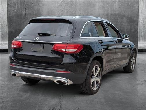 2018 Mercedes-Benz GLC 300 Base