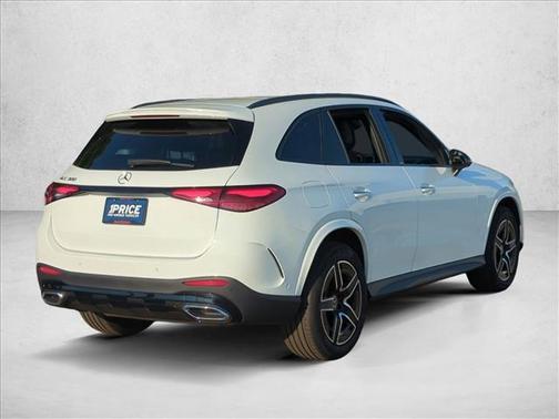 2026 Mercedes-Benz GLC 300 Base