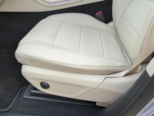 MANUFAKTUR Cote d Azur Light Blue Metallic 2026 Mercedes-Benz GLE 450 4MATIC
