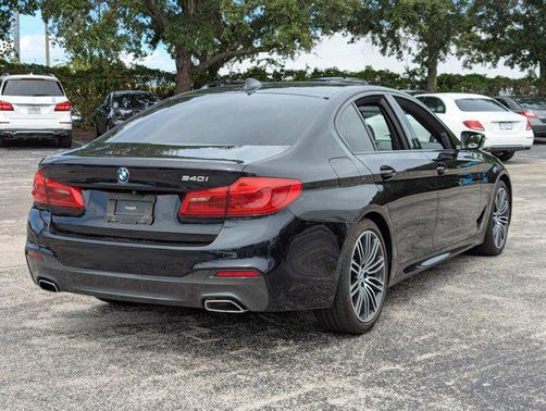2019 BMW 540 540i