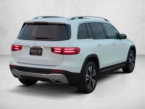 Polar White 2026 Mercedes-Benz GLB 250 Base