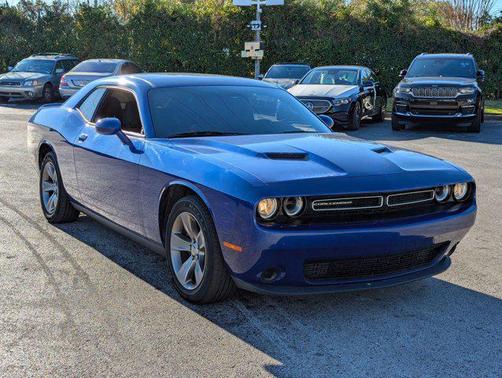 2018 Dodge Challenger SXT