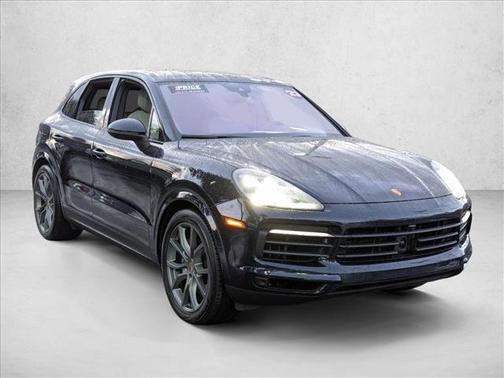 2023 Porsche Cayenne Platinum Edition