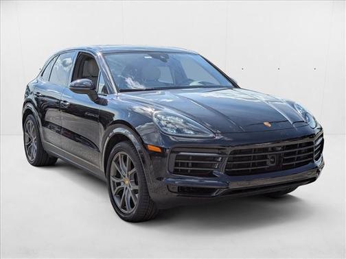 2023 Porsche Cayenne Platinum Edition