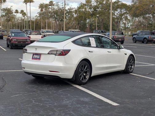 2023 Tesla Model 3 Standard Range