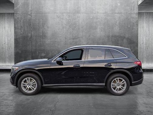 2025 Mercedes-Benz GLC 300 Base