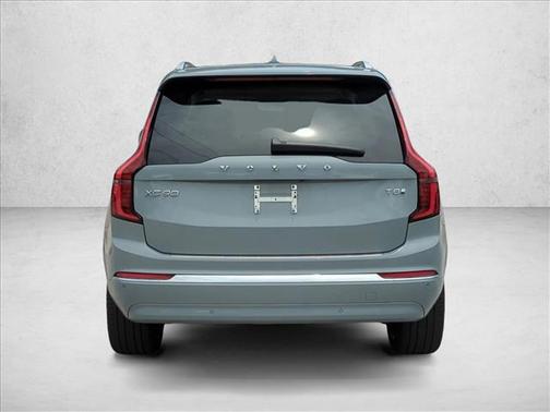 Vapour Grey Metallic 2025 Volvo XC90 Plug-In Hybrid T8 Ultra 7-Seater