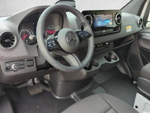 Arctic White 2026 Mercedes-Benz Sprinter 2500 Standard Roof