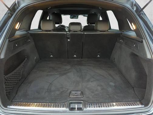 Graphite Grey Metallic 2022 Mercedes-Benz GLC 300 4MATIC