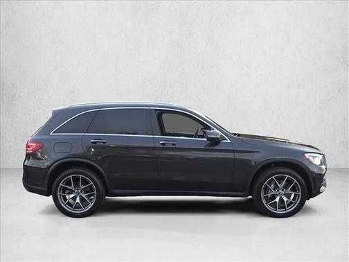 Graphite Grey Metallic 2022 Mercedes-Benz GLC 300 4MATIC