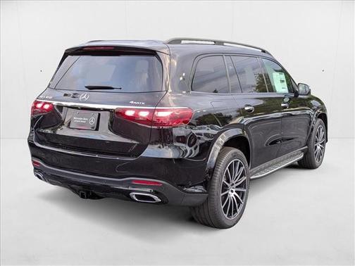 2025 Mercedes-Benz GLS 450 4MATIC