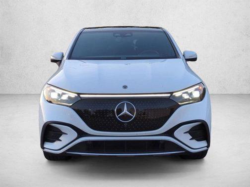 Polar White 2023 Mercedes-Benz EQE 500 4MATIC
