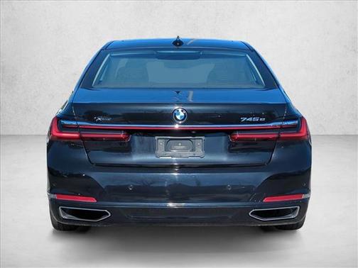 2021 BMW 745e xDrive