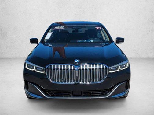 Black Sapphire Metallic 2021 BMW 745e xDrive