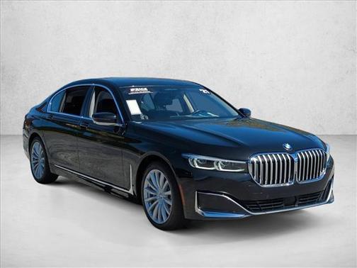 Black Sapphire Metallic 2021 BMW 745e xDrive
