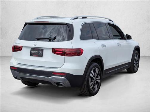 Polar White 2026 Mercedes-Benz GLB 250 Base