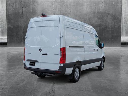 2025 Mercedes-Benz Sprinter 2500 Standard Roof