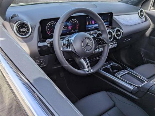 2025 Mercedes-Benz GLA 250 Base