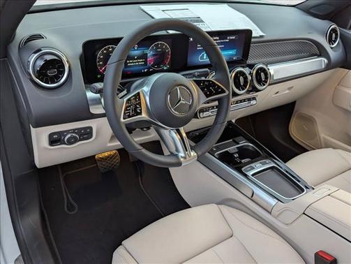 Polar White 2026 Mercedes-Benz GLB 250 Base