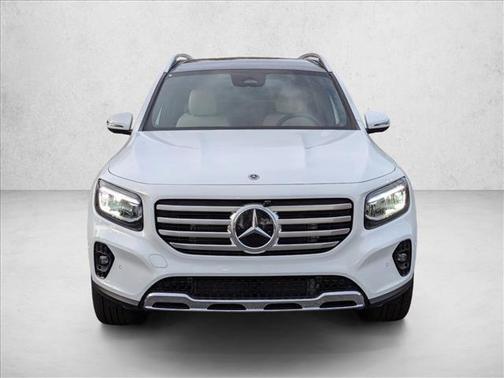 Polar White 2026 Mercedes-Benz GLB 250 Base