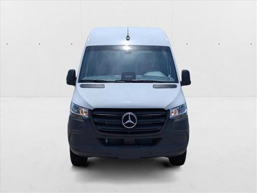 2025 Mercedes-Benz Sprinter 2500 Standard Roof