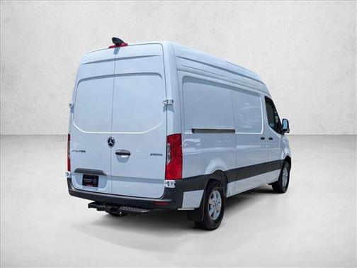 2025 Mercedes-Benz Sprinter 2500 Standard Roof