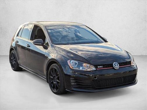 2017 Volkswagen Golf GTI 2.0T S 4-Door