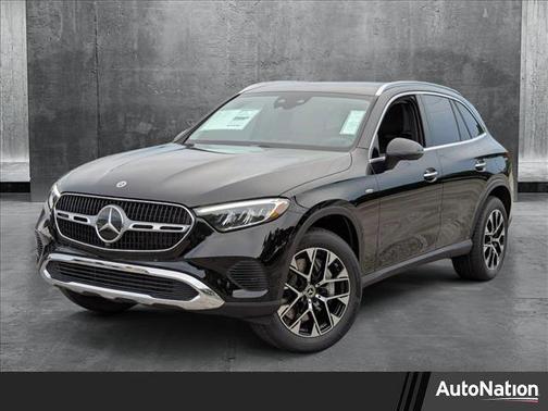 2025 Mercedes-Benz GLC 350e Base