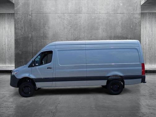 2025 Mercedes-Benz Sprinter 2500 High Roof