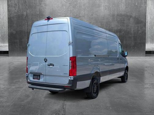 2025 Mercedes-Benz Sprinter 2500 High Roof