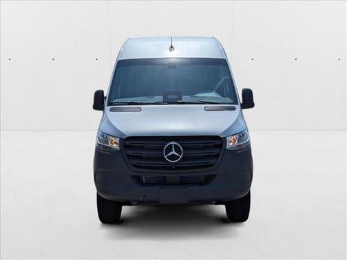 2025 Mercedes-Benz Sprinter 2500 High Roof