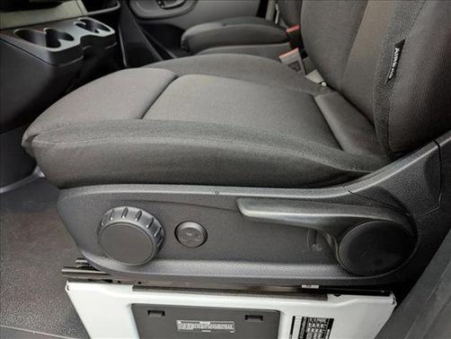 2025 Mercedes-Benz Sprinter 2500 Standard Roof