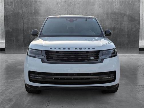 2024 Land Rover Range Rover P400 SE