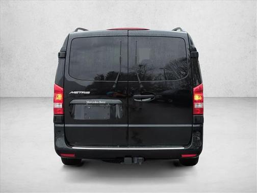 2022 Mercedes-Benz Metris Base